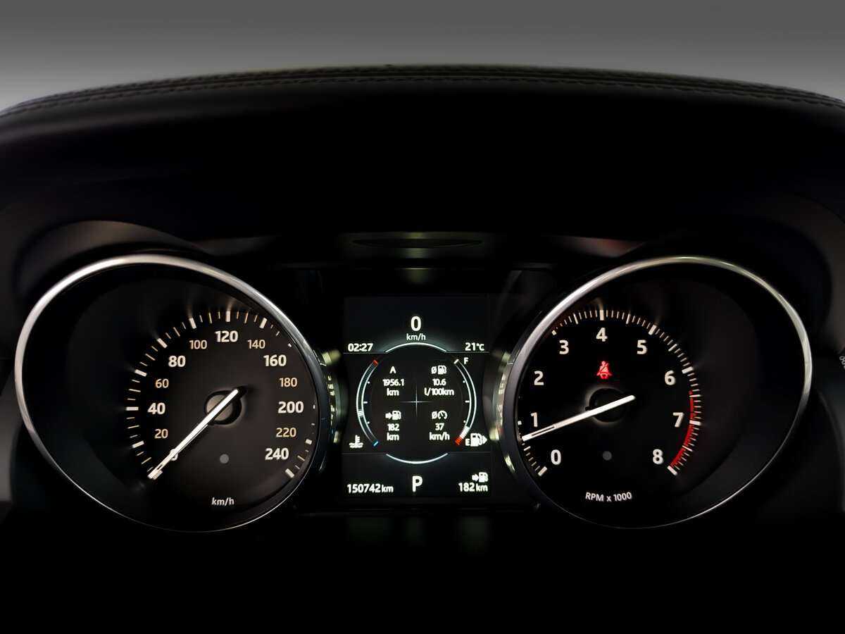 Land Rover Range Rover Evoque с пробегом — 2015 год. Фото: #12