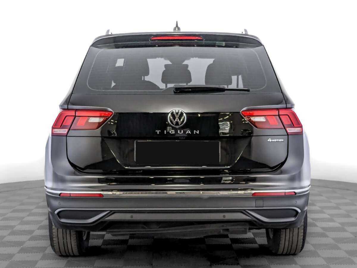 Volkswagen Tiguan с пробегом — 2021 год. Фото: #5