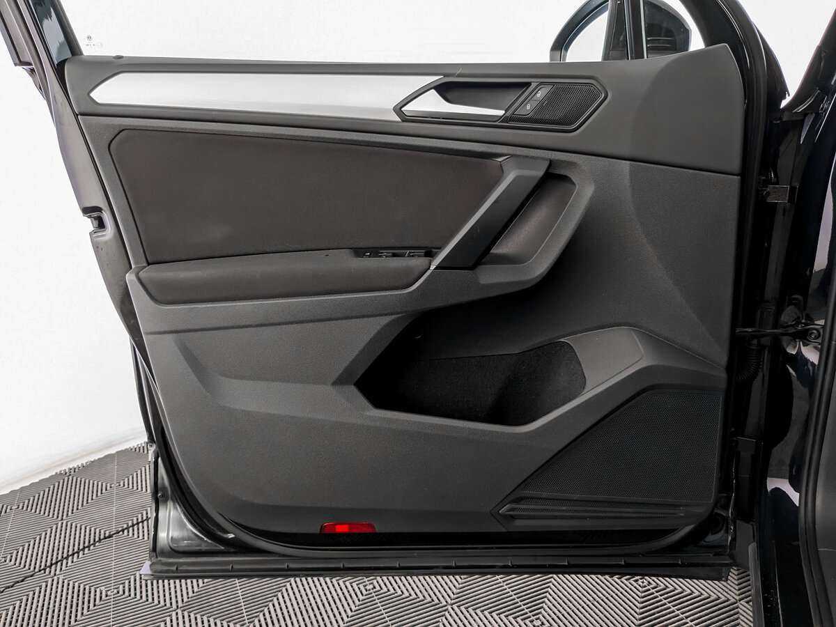 Volkswagen Tiguan с пробегом — 2021 год. Фото: #14