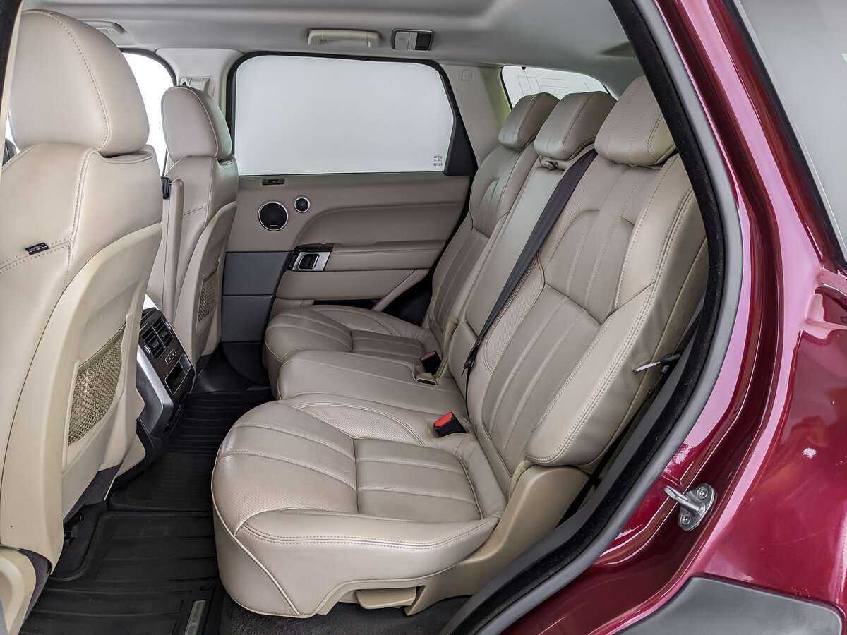 Land Rover Range Rover Sport с пробегом — 2014 год. Фото: #11