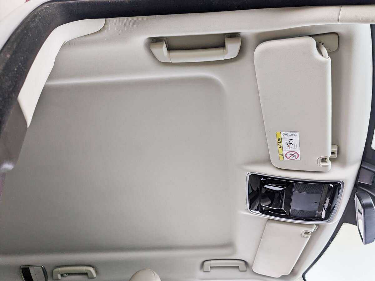 Land Rover Range Rover Sport с пробегом — 2014 год. Фото: #21