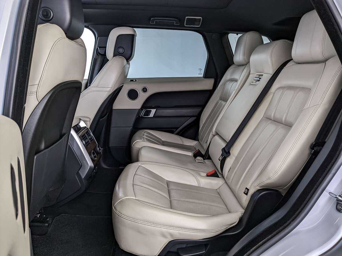 Land Rover Range Rover Sport с пробегом — 2020 год. Фото: #15