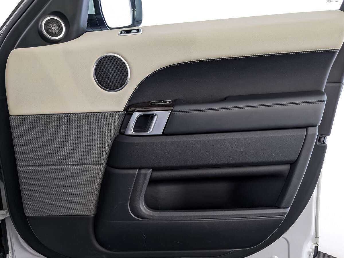 Land Rover Range Rover Sport с пробегом — 2020 год. Фото: #22