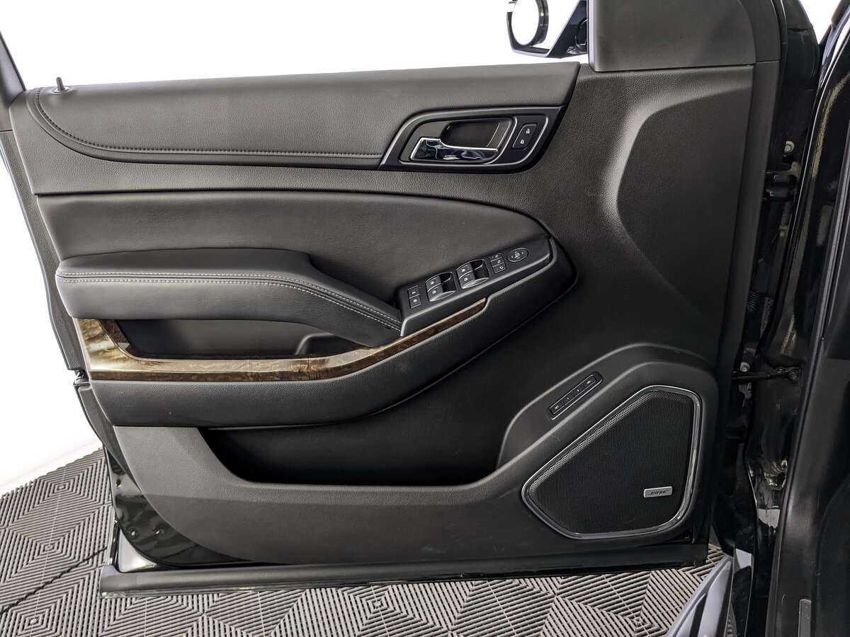 Chevrolet Tahoe с пробегом — 2020 год. Фото: #17