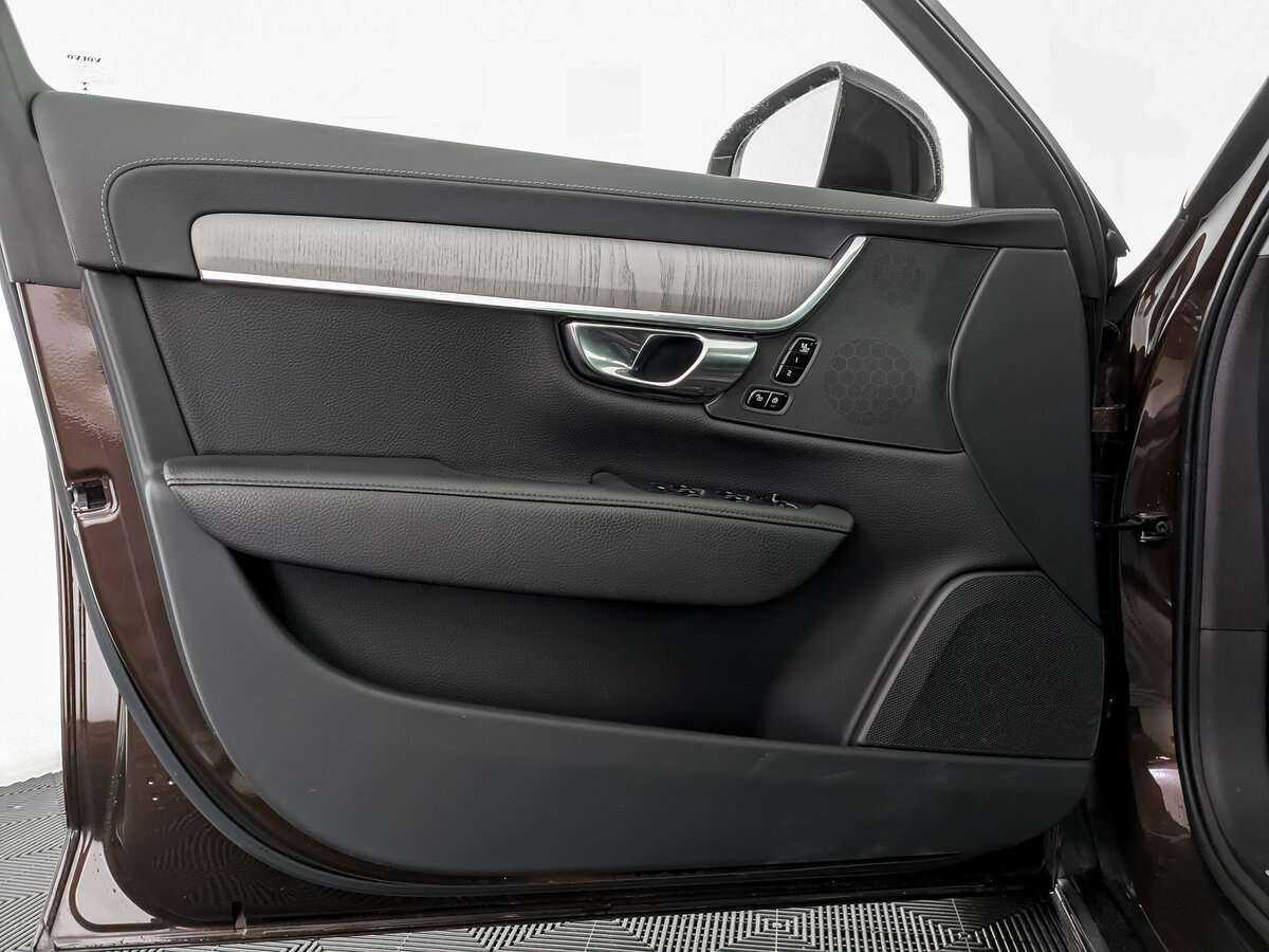 Volvo S90 с пробегом — 2021 год. Фото: #15