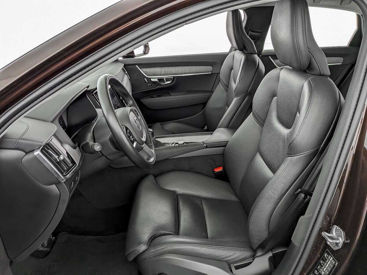 Volvo S90 с пробегом — 2021 год. Фото: #16