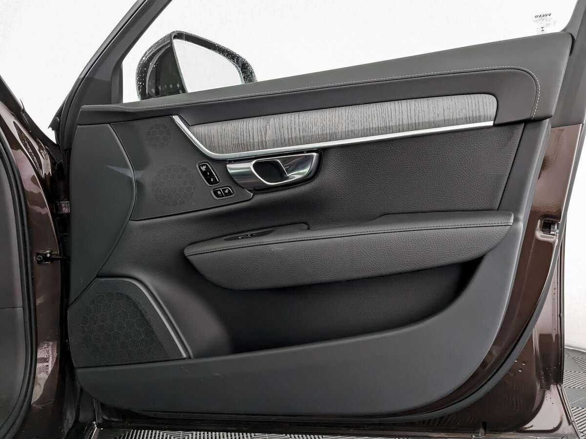 Volvo S90 с пробегом — 2021 год. Фото: #22