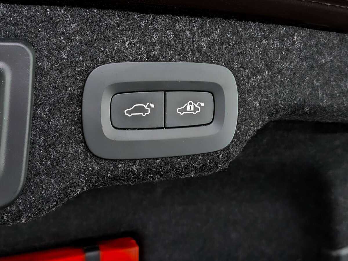 Volvo S90 с пробегом — 2021 год. Фото: #23