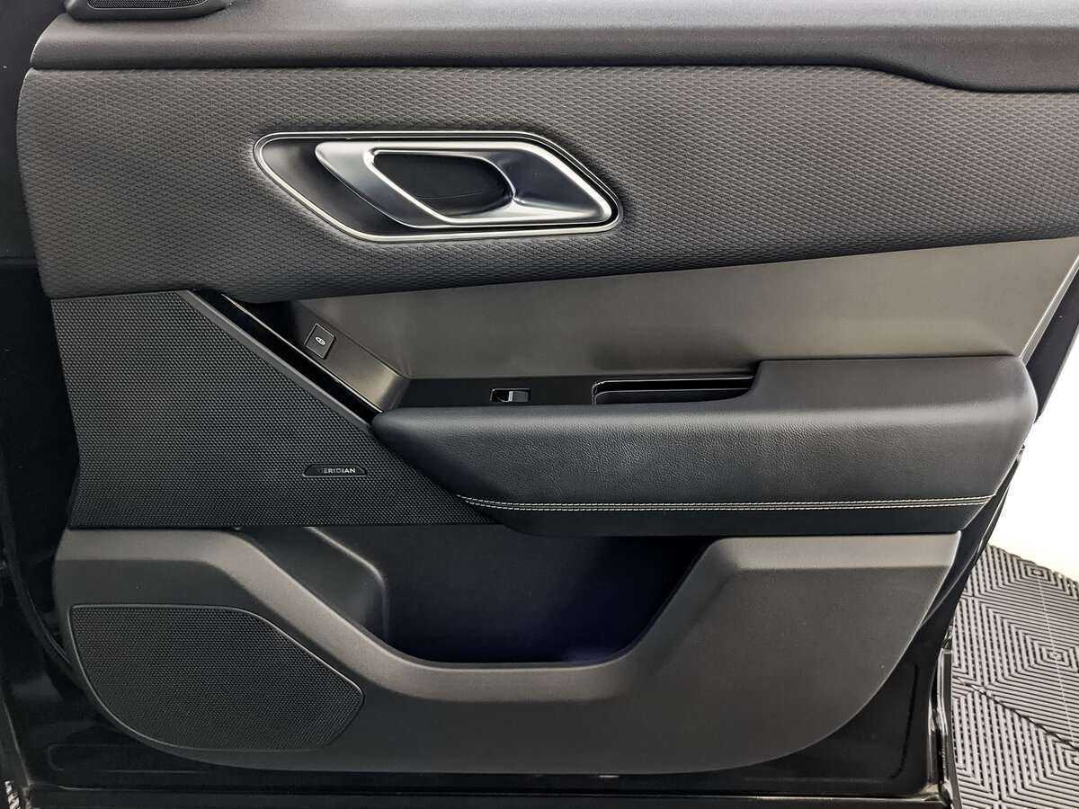 Land Rover Range Rover Velar с пробегом — 2020 год. Фото: #17