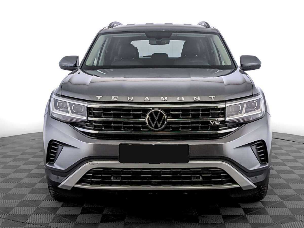 Volkswagen Teramont с пробегом — 2021 год. Фото: #1