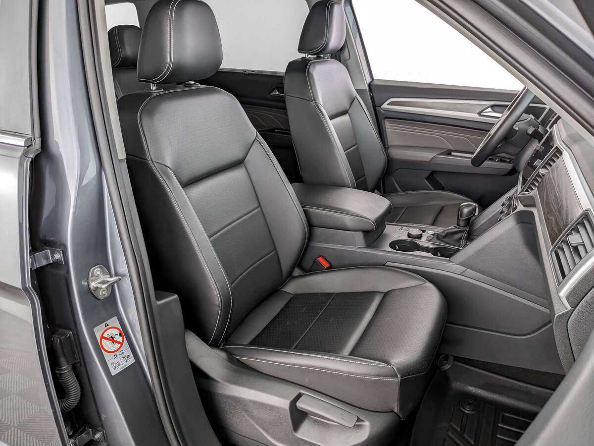 Volkswagen Teramont с пробегом — 2021 год. Фото: #19