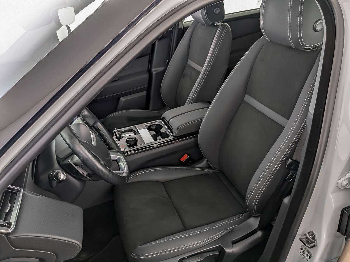 Land Rover Range Rover Velar с пробегом — 2020 год. Фото: #15