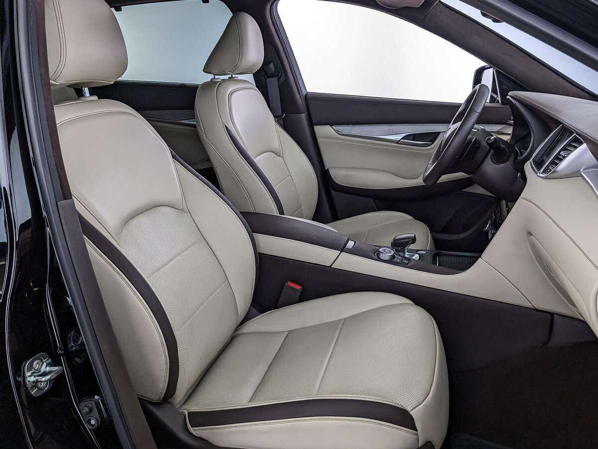 Infiniti QX50 с пробегом — 2021 год. Фото: #18