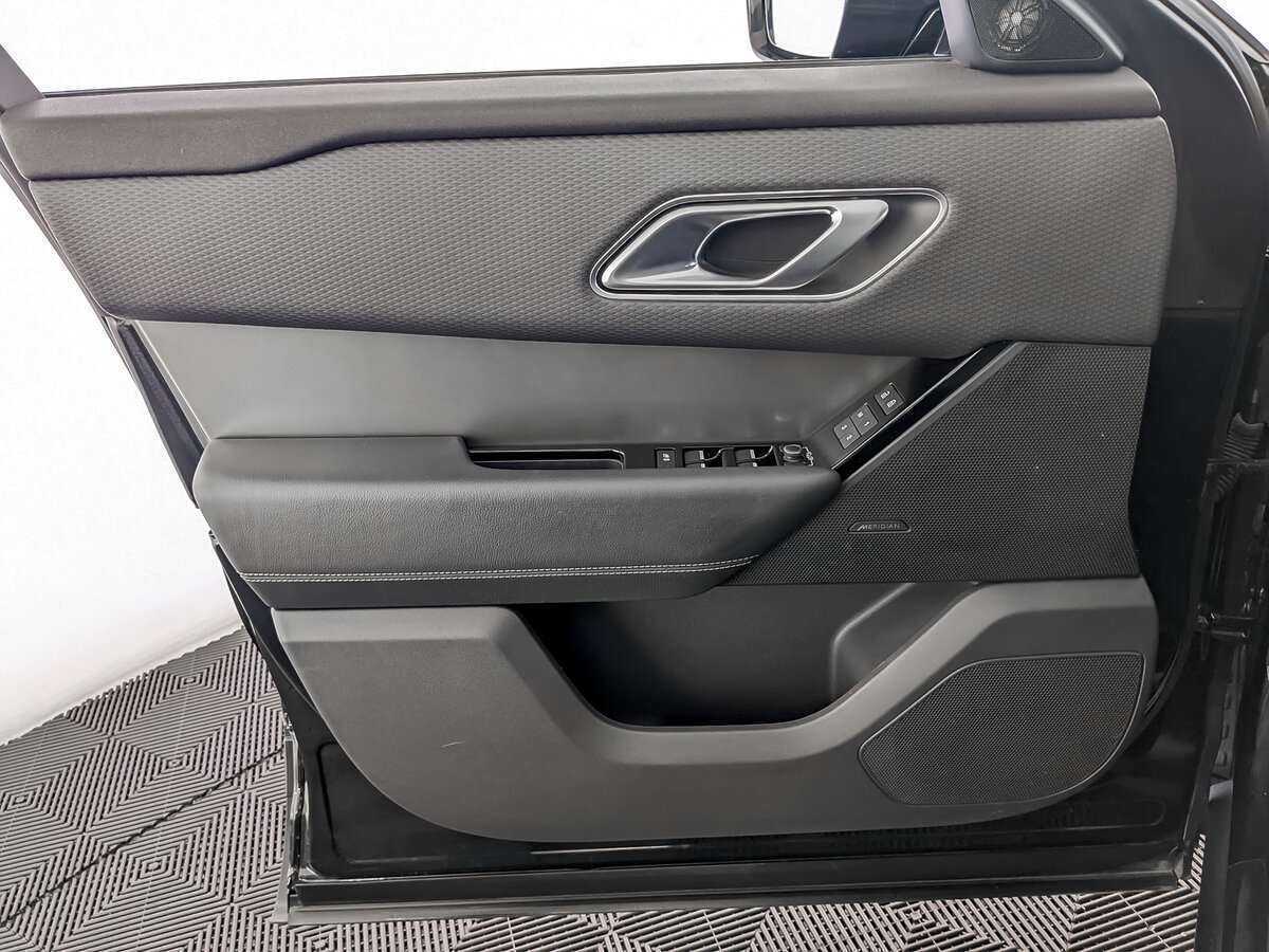 Land Rover Range Rover Velar с пробегом — 2021 год. Фото: #14