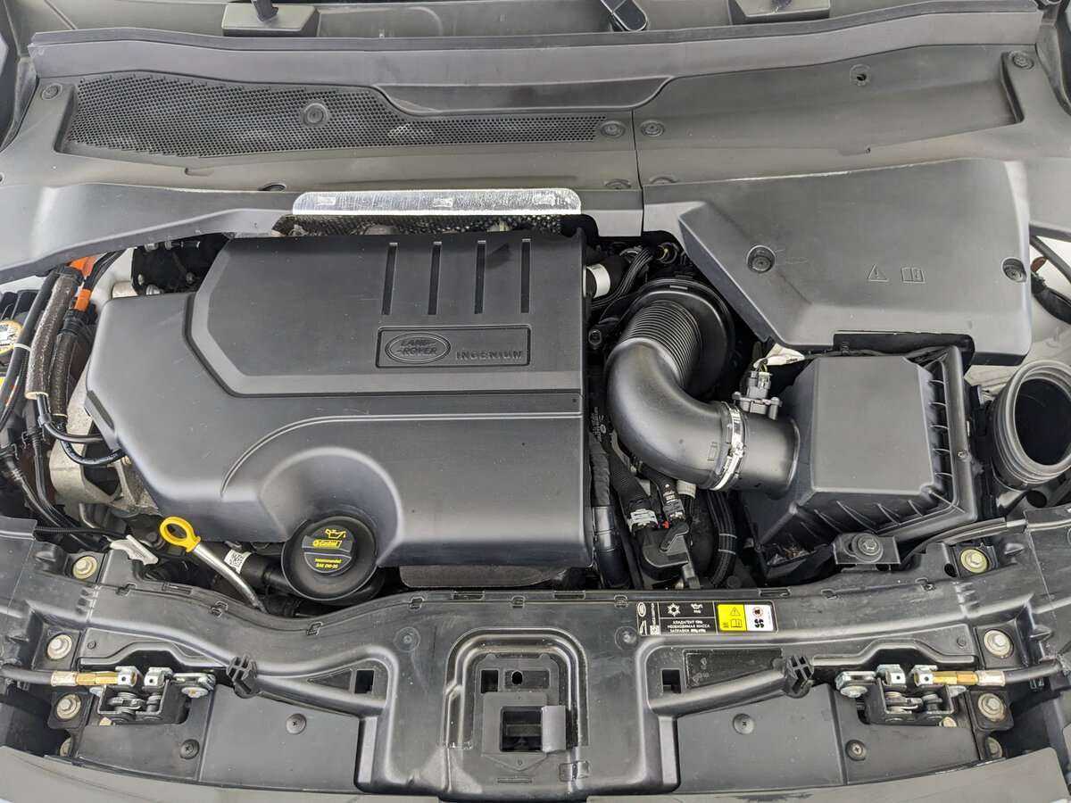 Land Rover Discovery Sport с пробегом — 2022 год. Фото: #7