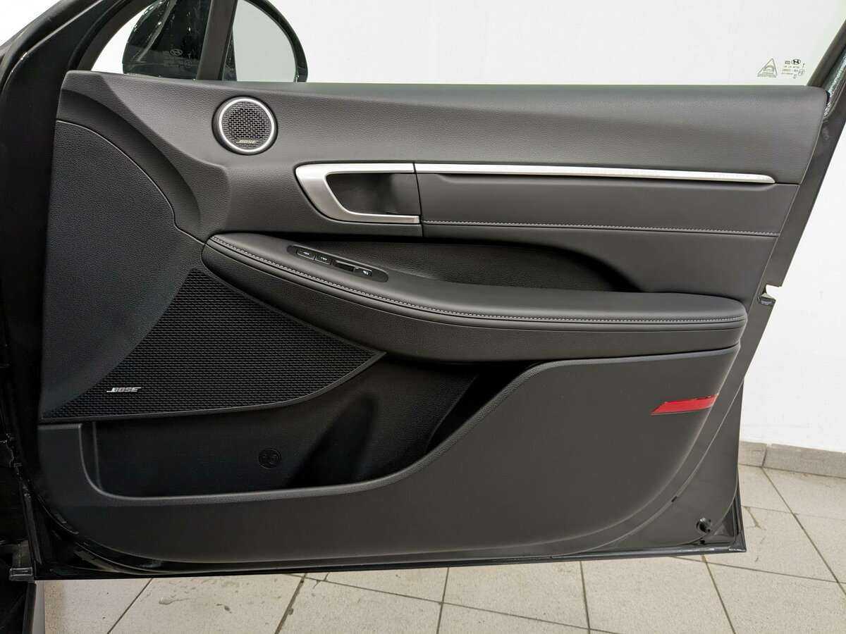 Hyundai Sonata с пробегом — 2022 год. Фото: #19