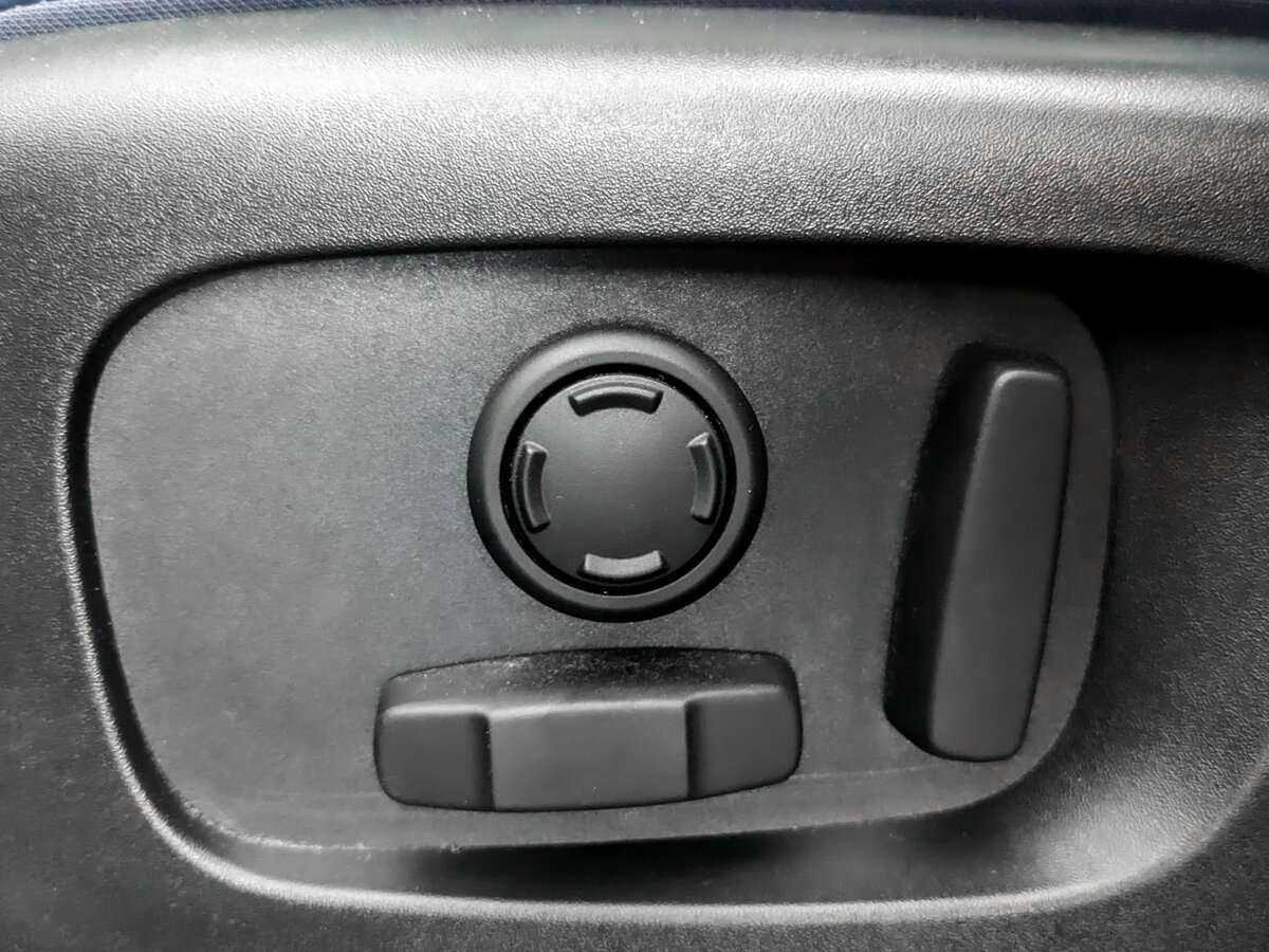 Land Rover Range Rover Velar с пробегом — 2021 год. Фото: #16