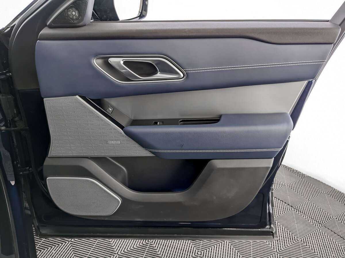 Land Rover Range Rover Velar с пробегом — 2021 год. Фото: #20