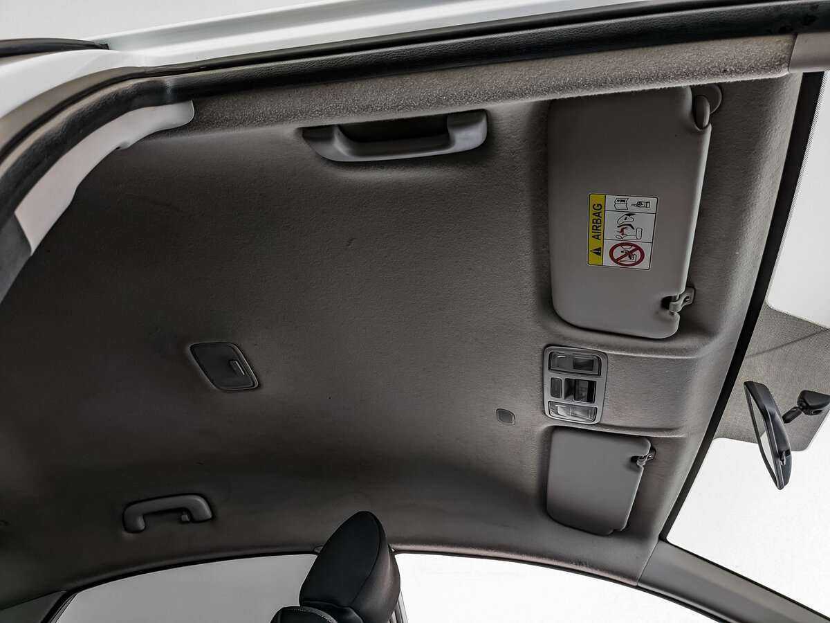 Hyundai Solaris с пробегом — 2019 год. Фото: #18