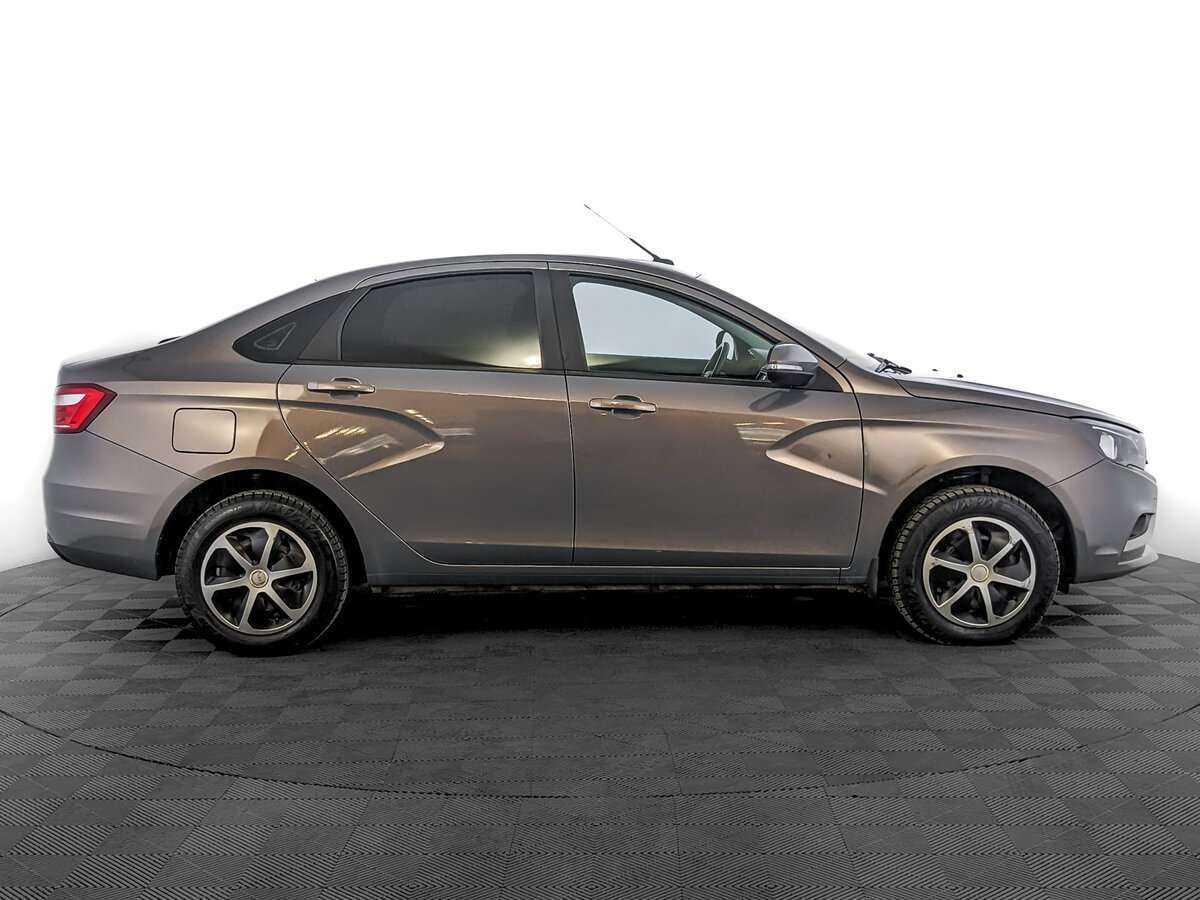 Lada (ВАЗ) Vesta с пробегом — 2021 год. Фото: #3