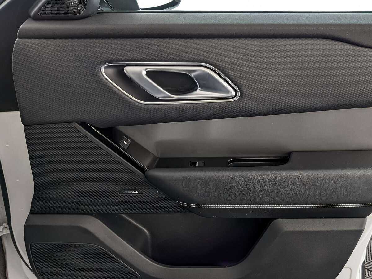 Land Rover Range Rover Velar с пробегом — 2019 год. Фото: #21