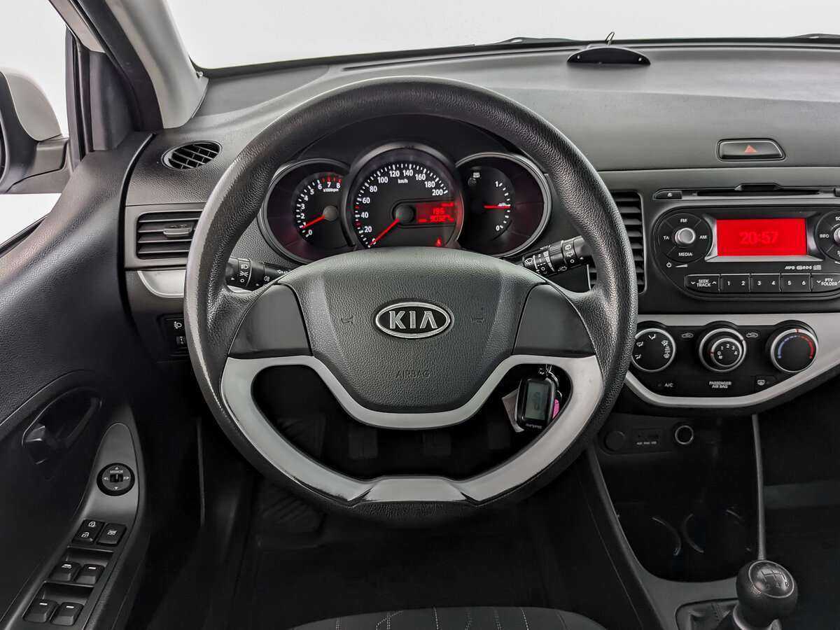 Kia Picanto с пробегом — 2011 год. Фото: #16
