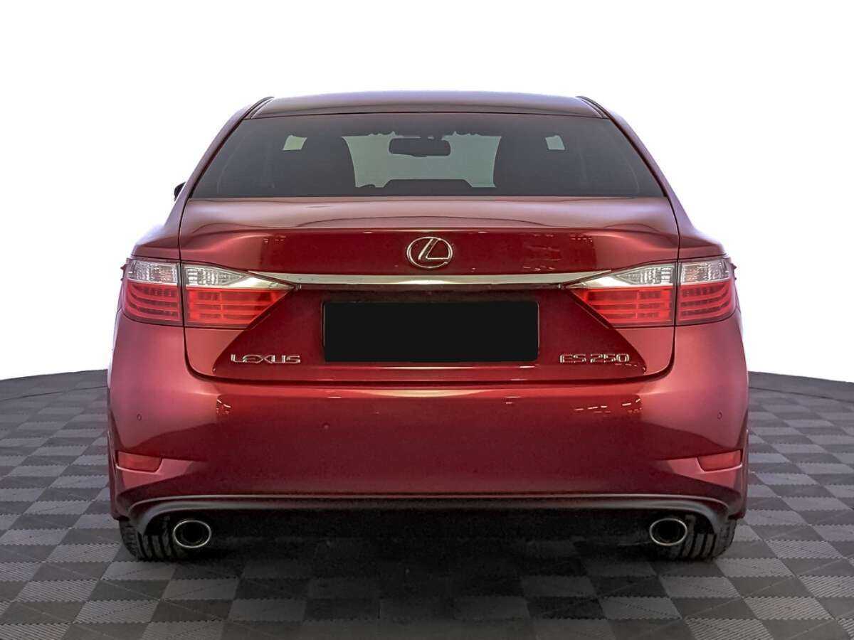 Lexus ES с пробегом — 2013 год. Фото: #5