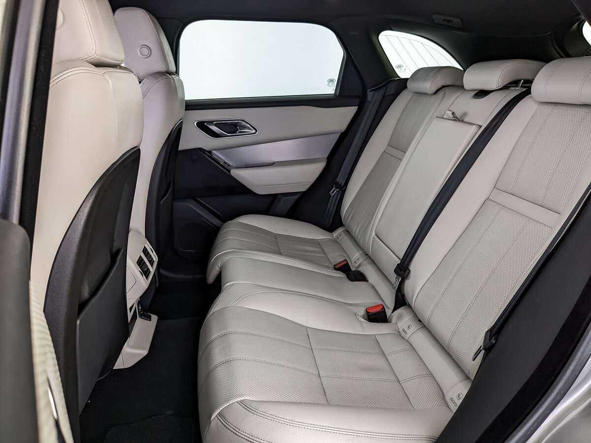 Land Rover Range Rover Velar с пробегом — 2018 год. Фото: #12