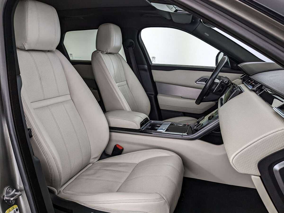 Land Rover Range Rover Velar с пробегом — 2018 год. Фото: #17