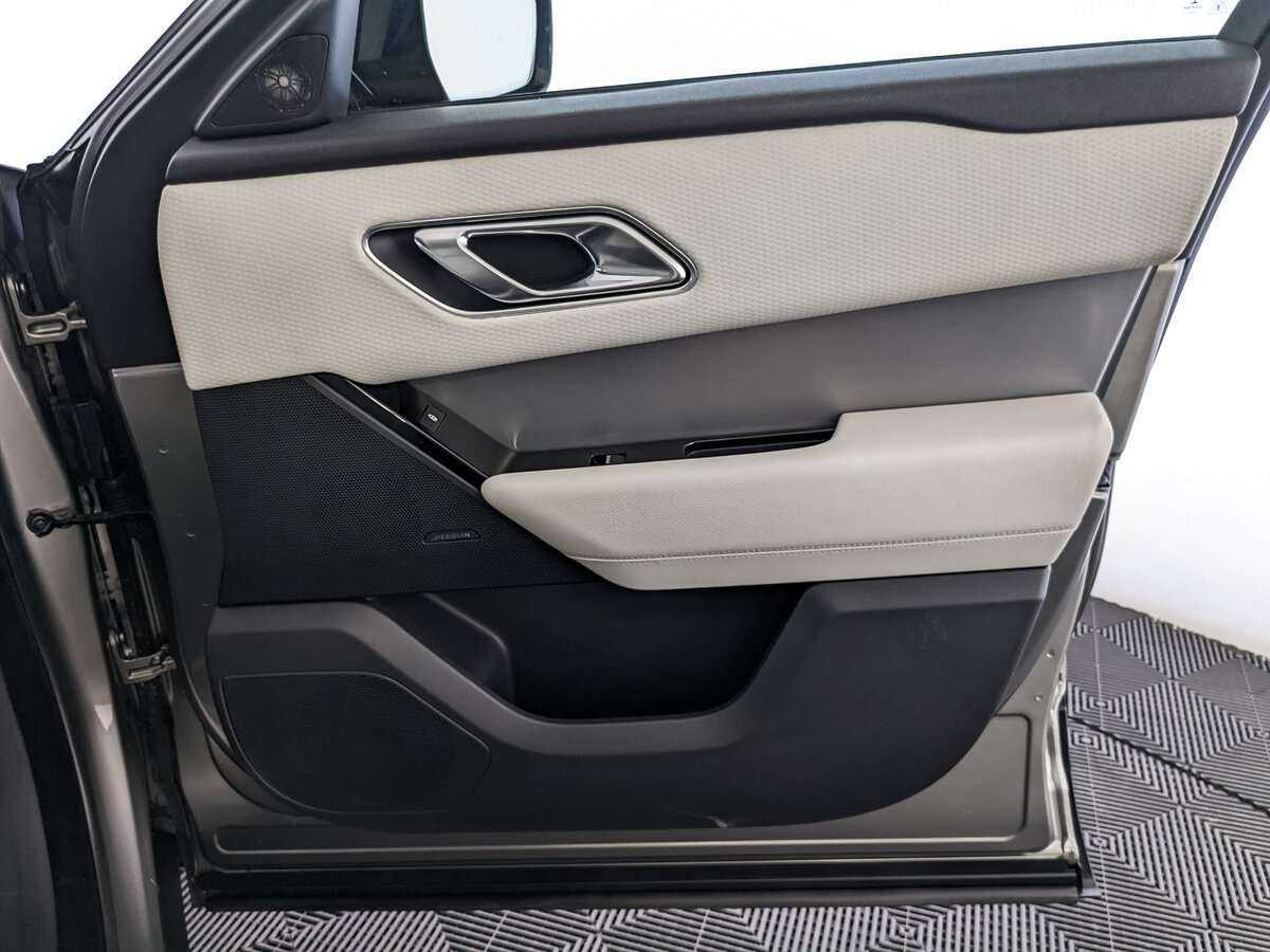 Land Rover Range Rover Velar с пробегом — 2018 год. Фото: #18