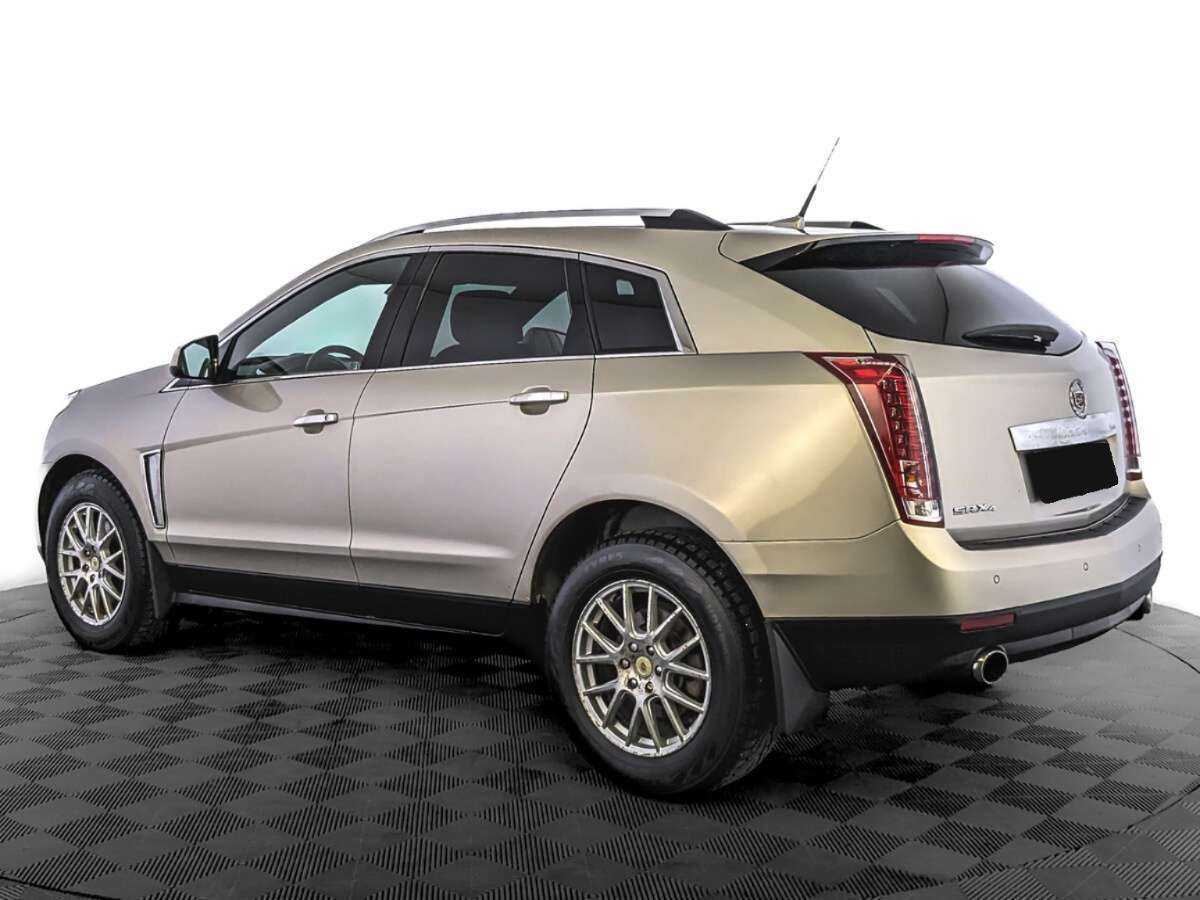 Cadillac SRX с пробегом — 2014 год. Фото: #6