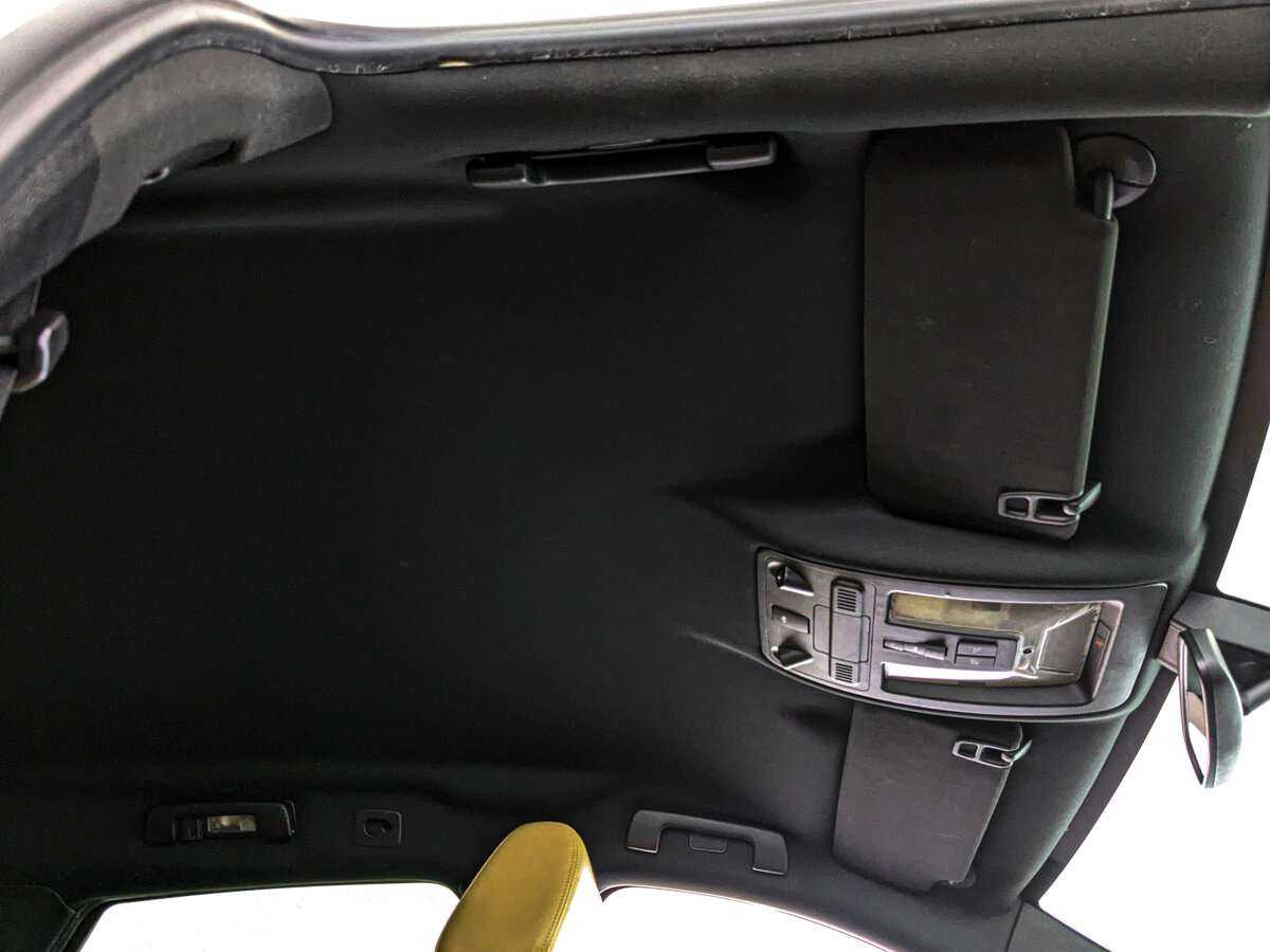 Cadillac SRX с пробегом — 2014 год. Фото: #18