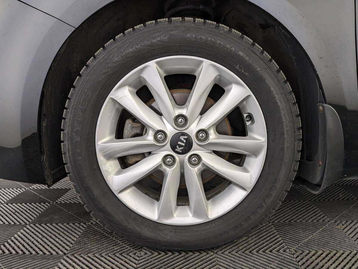 Kia Cerato с пробегом — 2017 год. Фото: #11