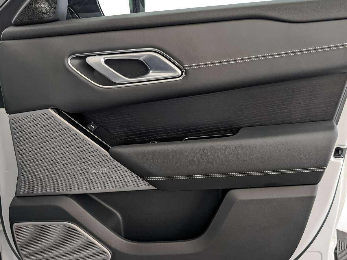 Land Rover Range Rover Velar с пробегом — 2021 год. Фото: #19