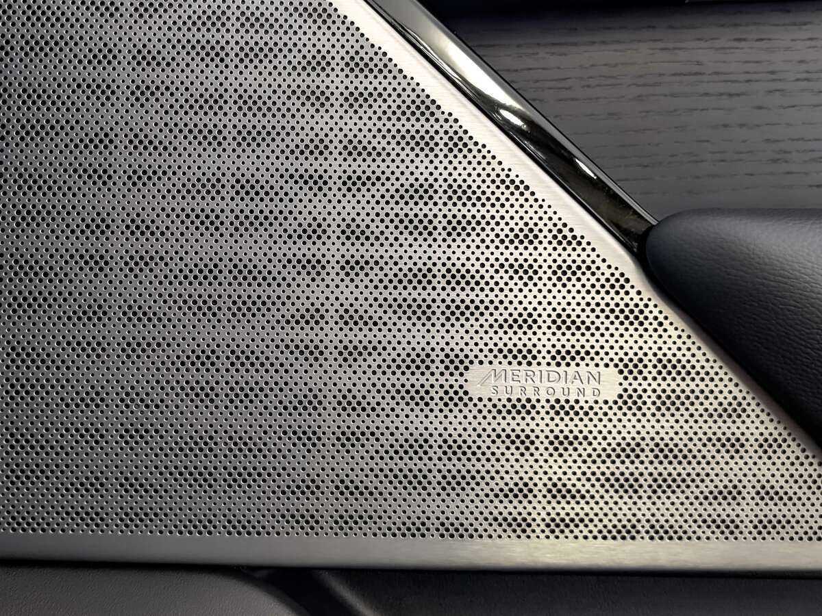 Land Rover Range Rover Velar с пробегом — 2021 год. Фото: #22