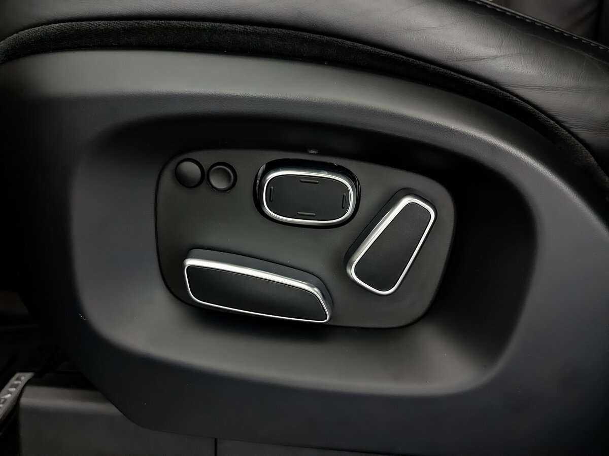 Land Rover Range Rover с пробегом — 2015 год. Фото: #16