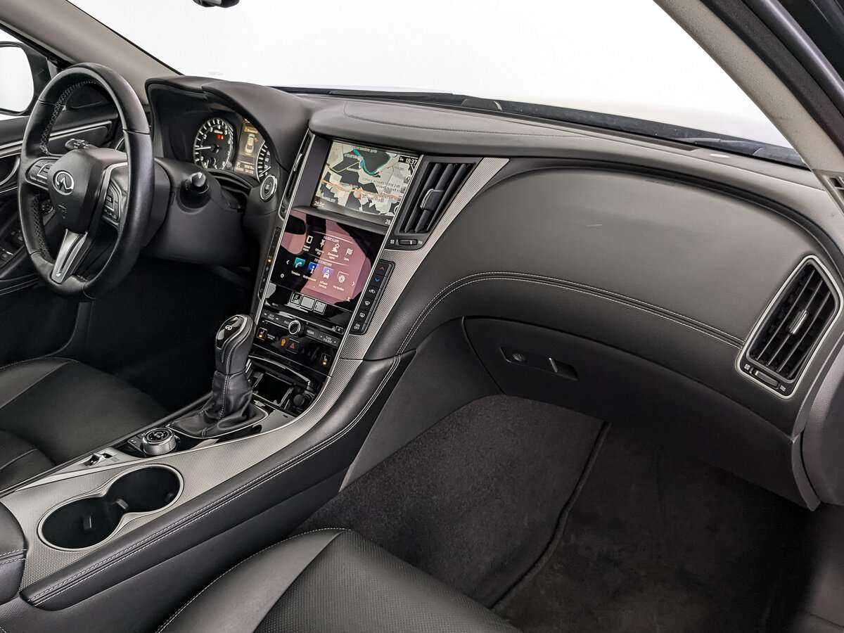 Infiniti Q50 с пробегом — 2017 год. Фото: #8