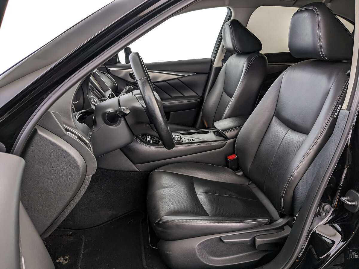 Infiniti Q50 с пробегом — 2017 год. Фото: #14