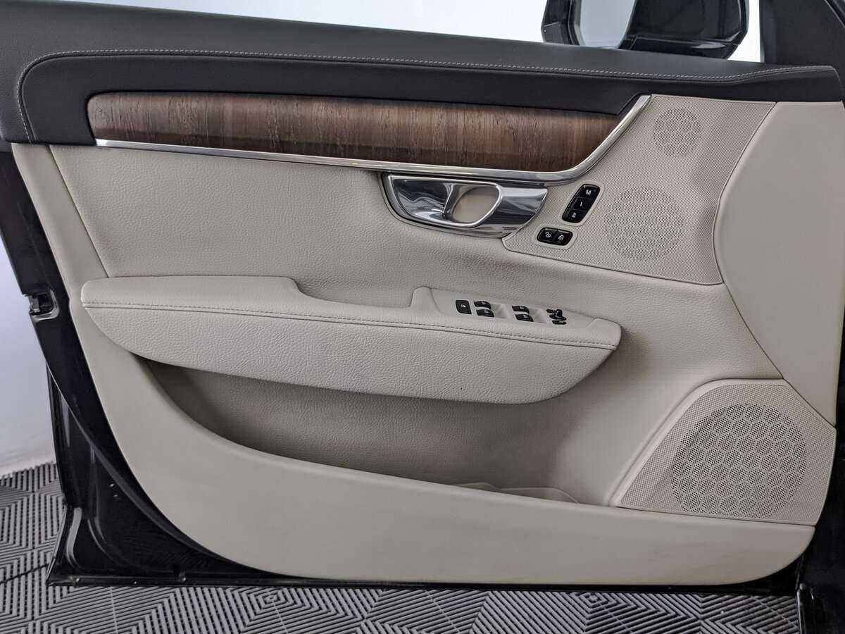 Volvo S90 с пробегом — 2021 год. Фото: #14