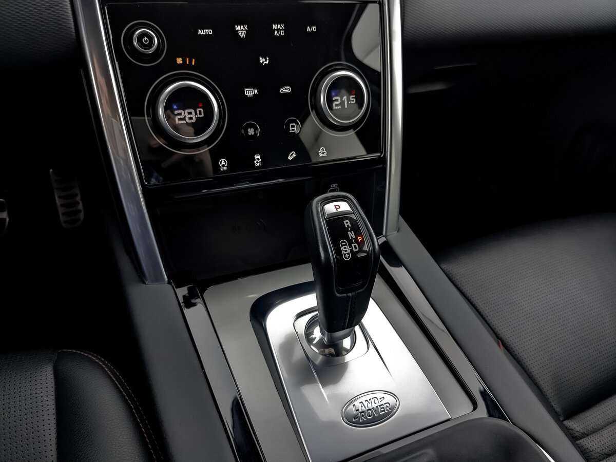 Land Rover Discovery Sport с пробегом — 2021 год. Фото: #26