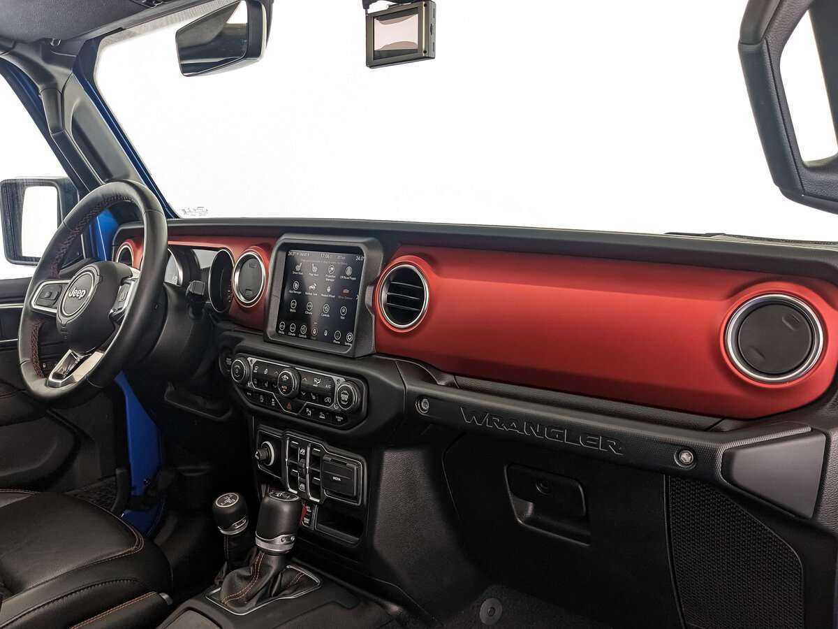 Jeep Wrangler с пробегом — 2021 год. Фото: #8