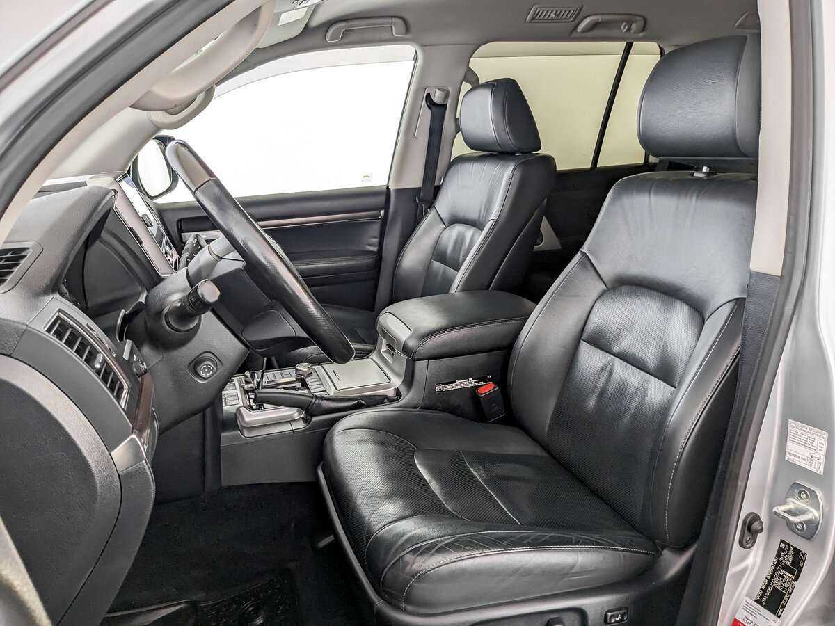 Toyota Land Cruiser с пробегом — 2018 год. Фото: #15