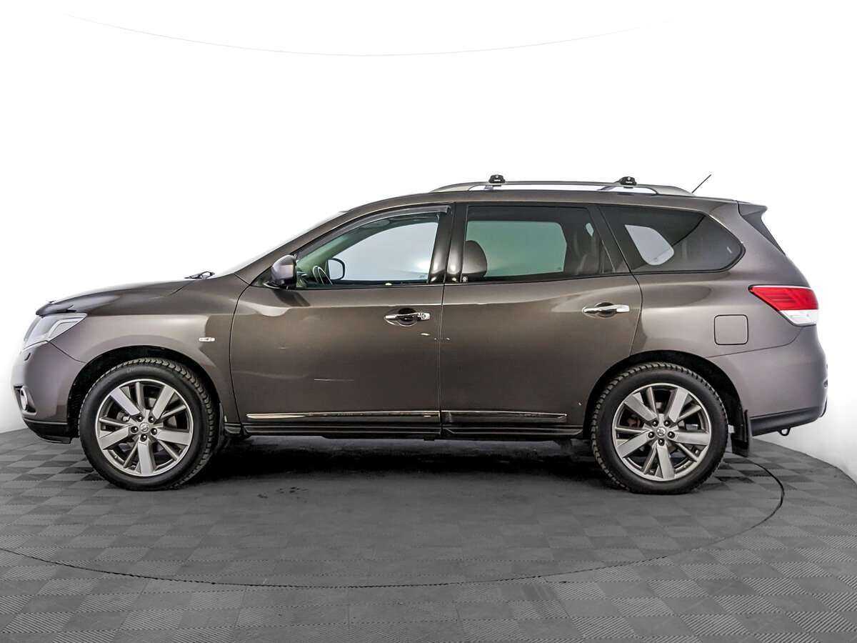 Nissan Pathfinder с пробегом — 2016 год. Фото: #7