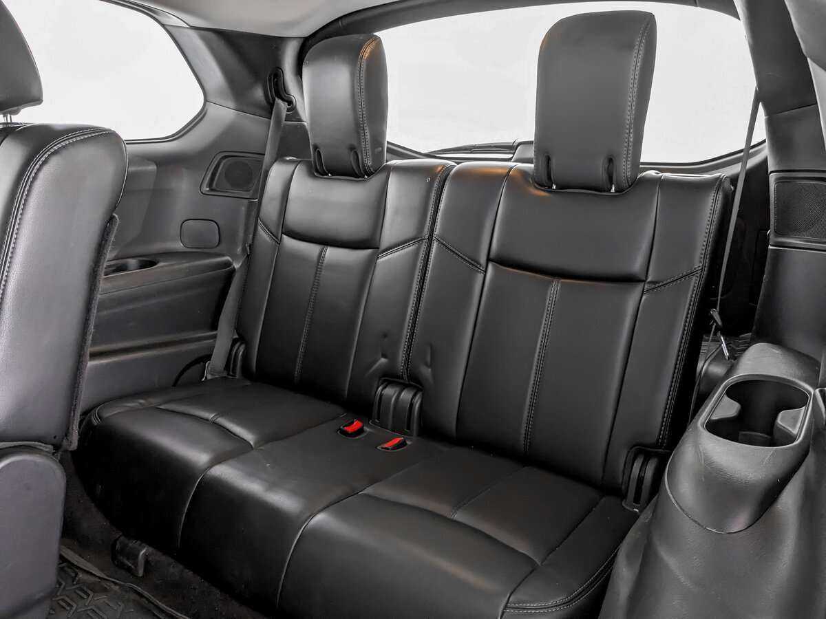 Nissan Pathfinder с пробегом — 2016 год. Фото: #9