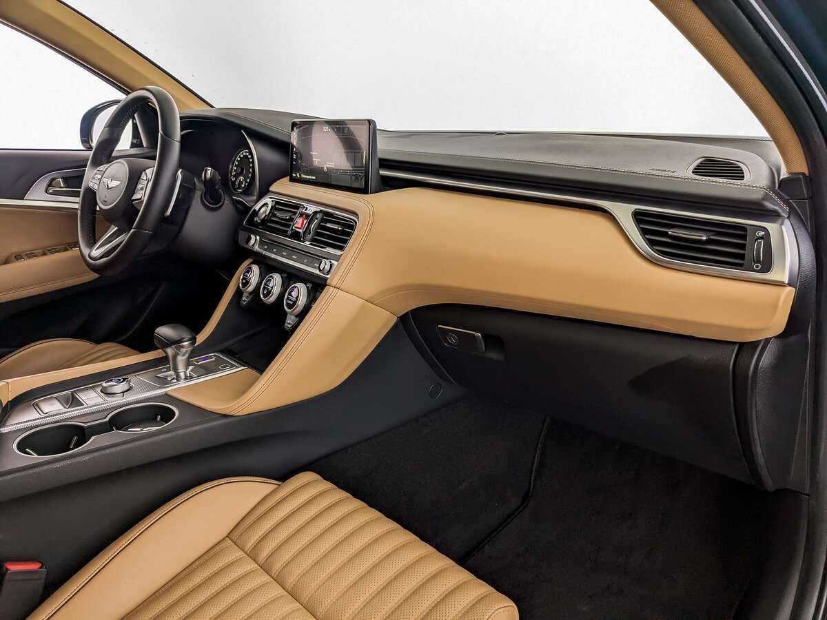 Genesis G70 с пробегом — 2022 год. Фото: #8