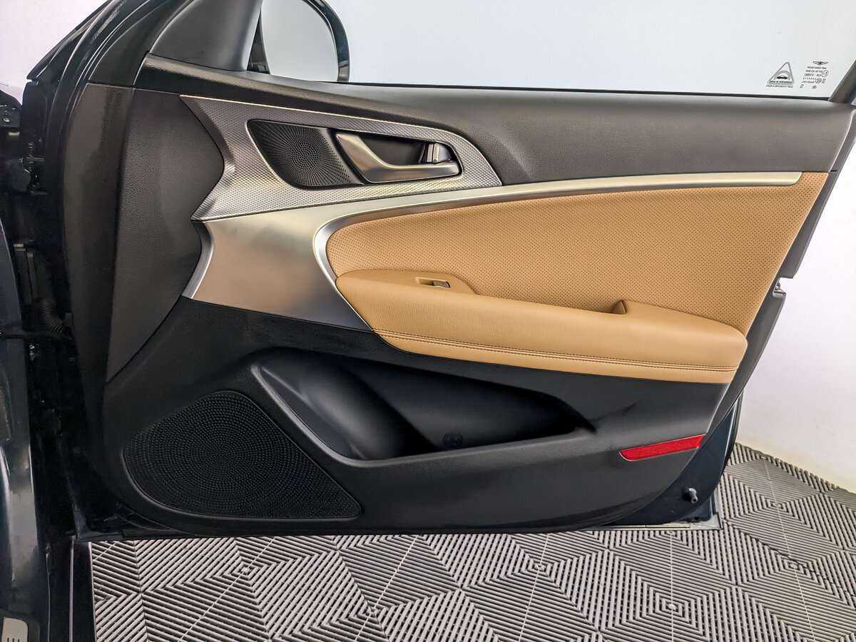 Genesis G70 с пробегом — 2022 год. Фото: #19