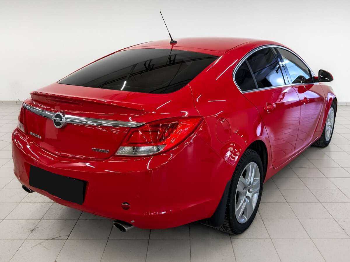 Opel Insignia с пробегом — 2012 год. Фото: #4