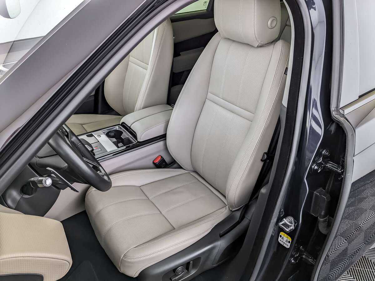 Land Rover Range Rover Velar с пробегом — 2021 год. Фото: #13