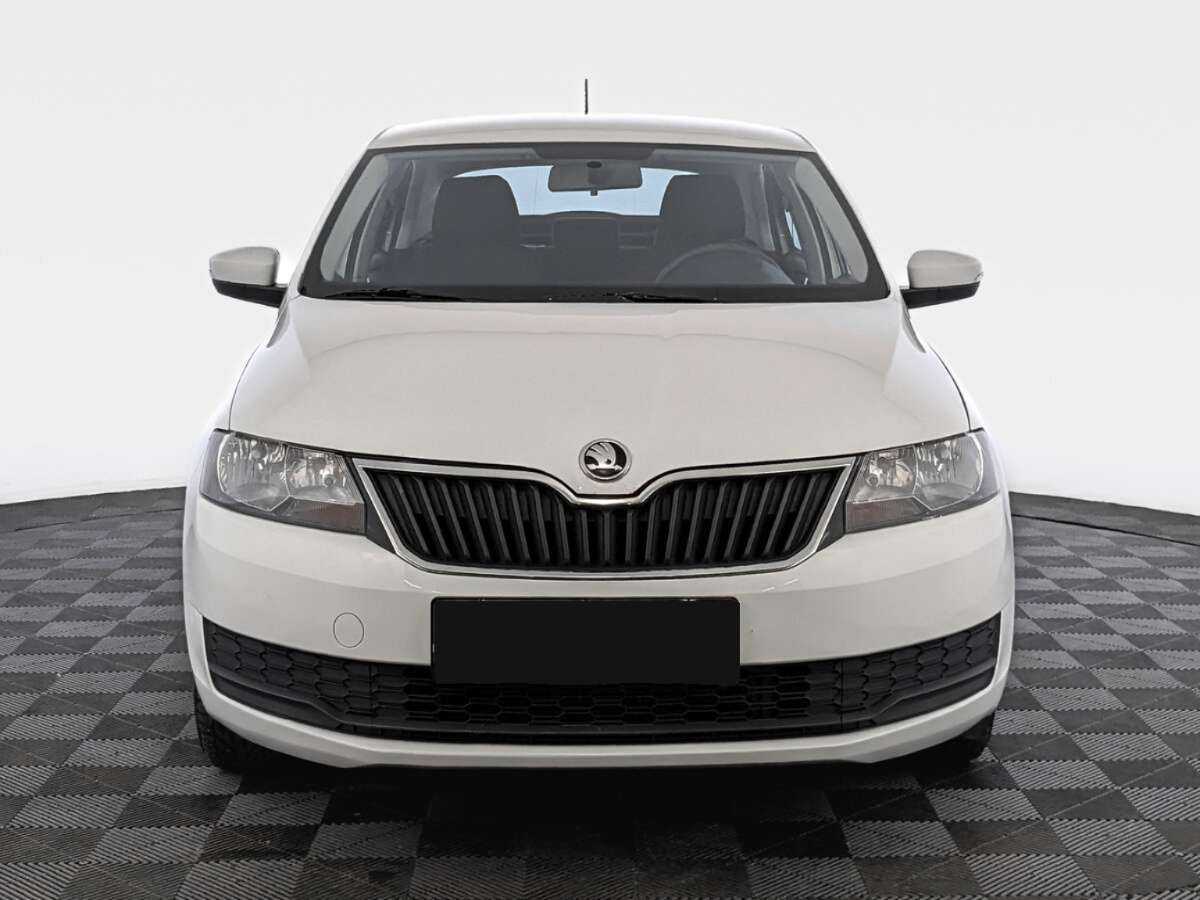 Skoda Rapid с пробегом — 2018 год. Фото: #1