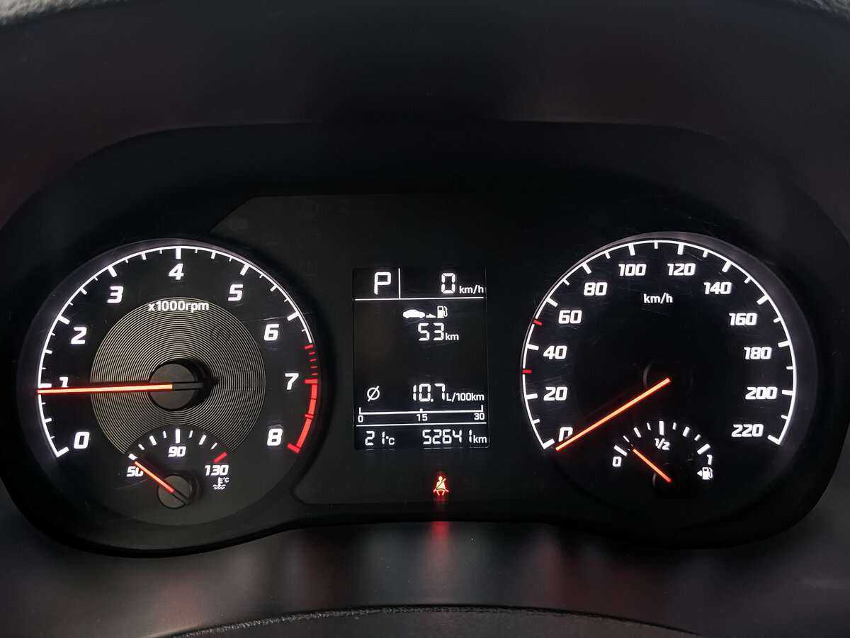 Hyundai Solaris с пробегом — 2021 год. Фото: #11